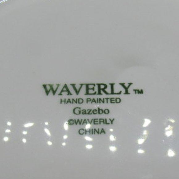 Vintage Waverly Soup Tureen. "Gazebo" Pattern. - Picture 7 of 7